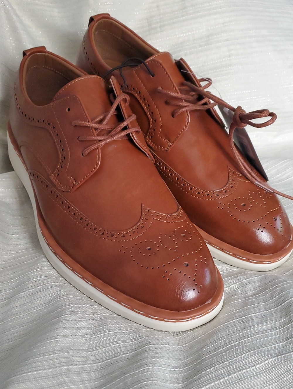 Men's Brown Wingtip Jonaah Oxford Dress Shoe Sneaker